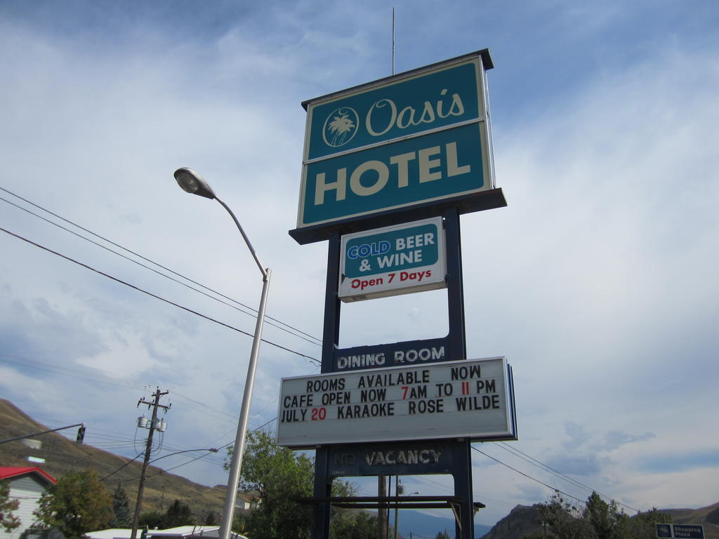 Oasis Hotel Cache Creek Dış mekan fotoğraf