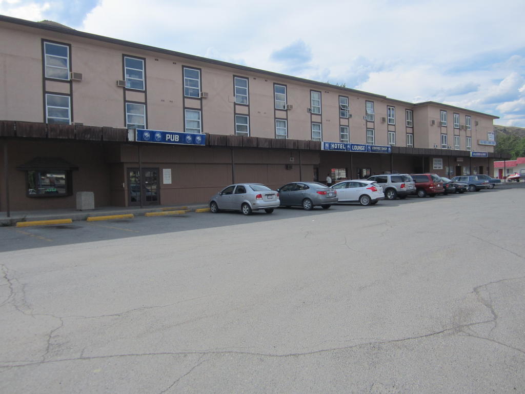 Oasis Hotel Cache Creek Dış mekan fotoğraf